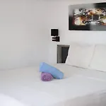 Capricorn Villa